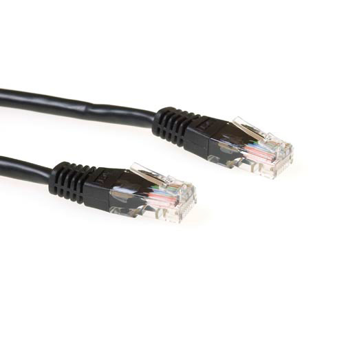 ACT Zwarte 1,5 meter U/UTP CAT6 patchkabel met RJ45 connectoren